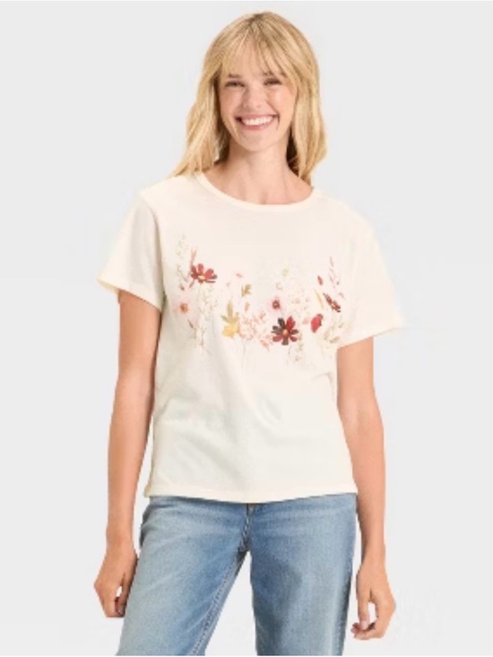 Zoe + Liv Tops - NWT Women’s Small Ivory Cottagecore Wildflower Relaxed Fit Casual T-shirt